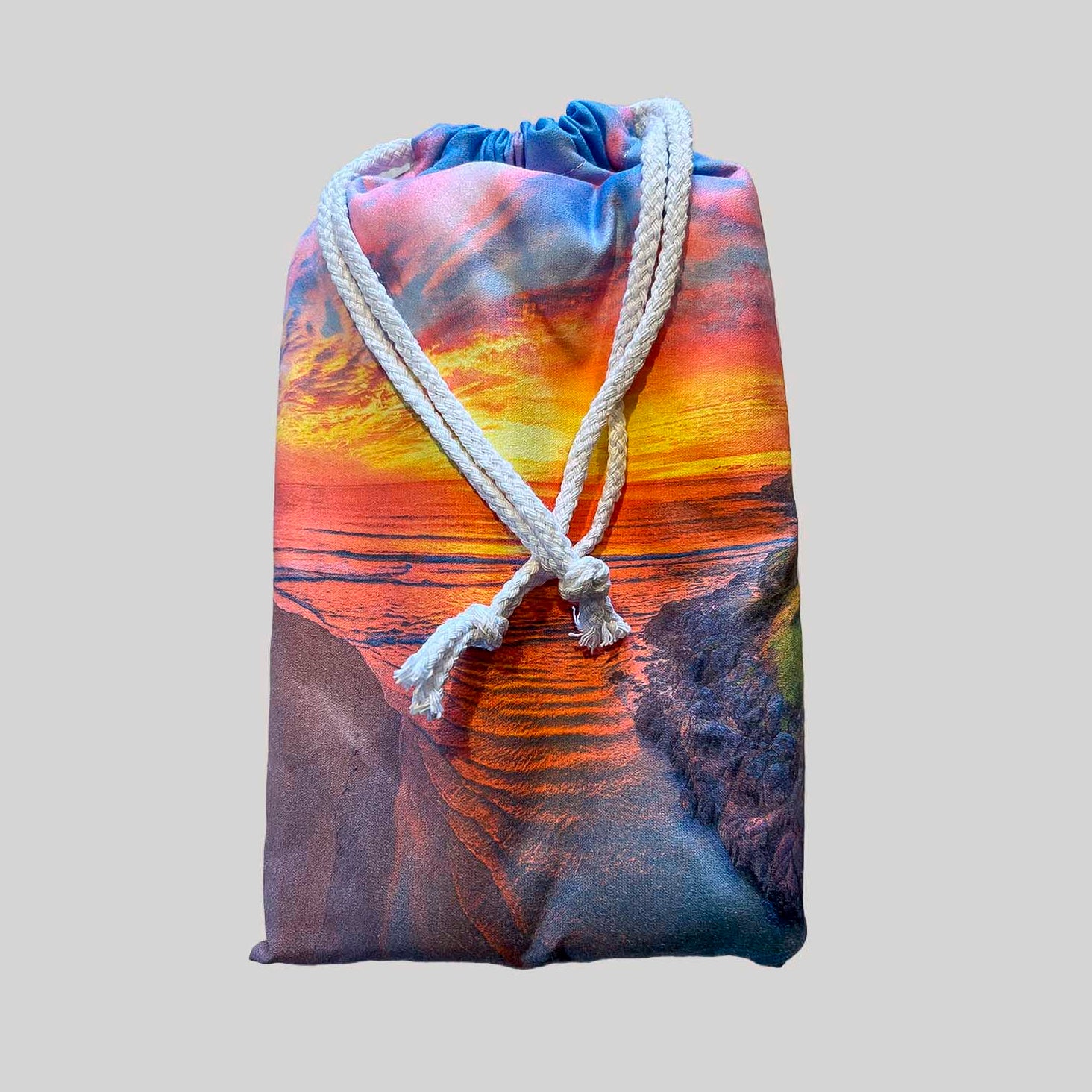 Quick dry beach towel — Short Point, Merimbula NSW Sapphire Coast